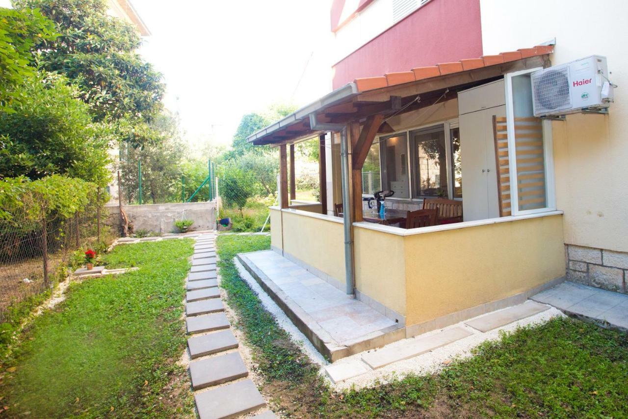 Tera Apartment Near Bacvice Beach And City Centre Spalato Esterno foto