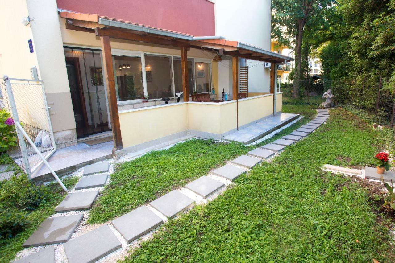 Tera Apartment Near Bacvice Beach And City Centre Spalato Esterno foto