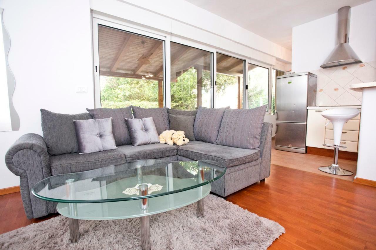 Tera Apartment Near Bacvice Beach And City Centre Spalato Esterno foto